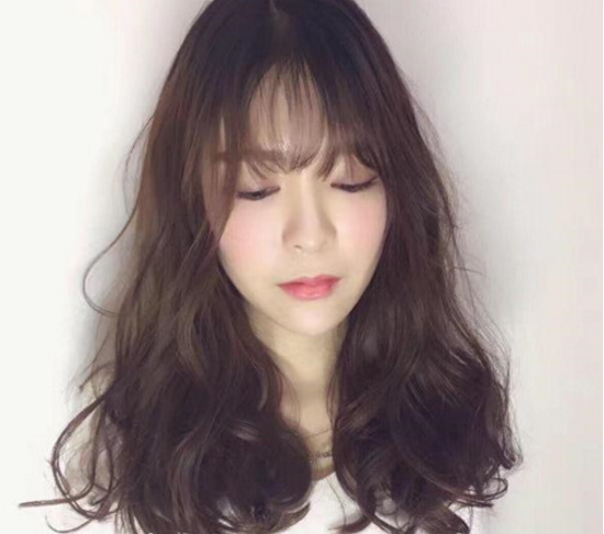 刚做完离子烫后，要几天能扎头发，还有要怎么去护理头发?