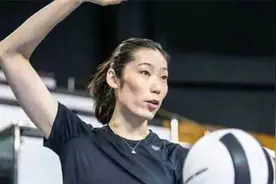 世界女排第一人朱婷，年薪高达1100万，实际到手的工资有多少呢？图片