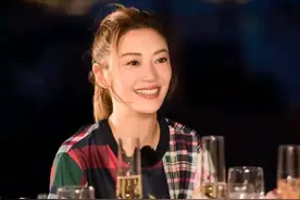 应采儿人设崩塌，承认动医美手术，是否还记得她曾经的言论？图片
