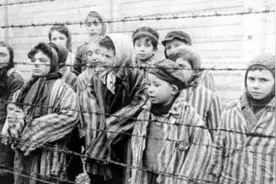 犹太籍小女孩对德国士兵说叔叔可以埋得浅一些吗？她后来怎样图片