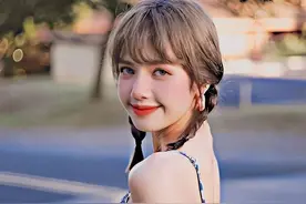 lisa的穿搭和颜值都出众，风格简单易学好搭配图片