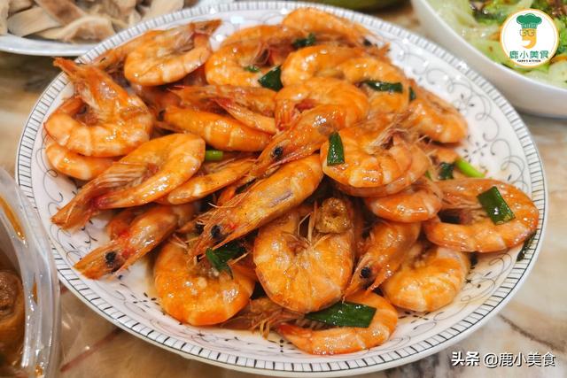 花胶炆蚝豉 花胶蚝豉鸡汤