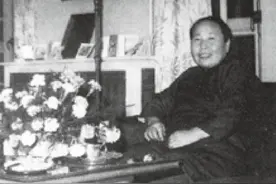 宋庆龄身边不持枪的警卫，一生未曾嫁人，死后为何与宋庆龄合葬？图片