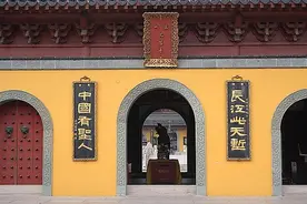 他曾毕业考入海南省公安厅，为何丢掉铁饭碗，选择出家为僧？图片