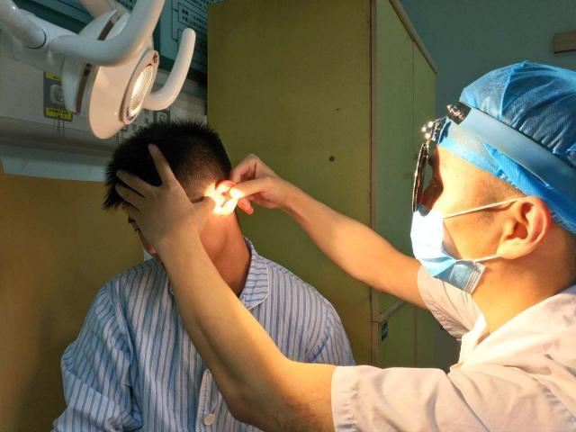 宝宝腿上长的像鸡皮疙瘩一样的东西