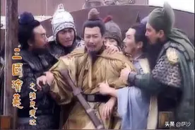 刘备为何要携民渡江，是真的爱民还是演戏？图片