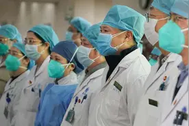 她生于昆明，却跪舔美国，吹捧“外国空气更甜”，如今怎样了？图片