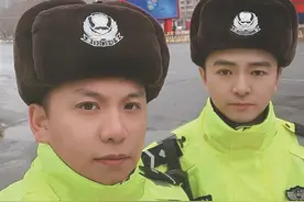 “孩子，咬叔叔”！刷爆网络的哈尔滨交警，原来是他们图片