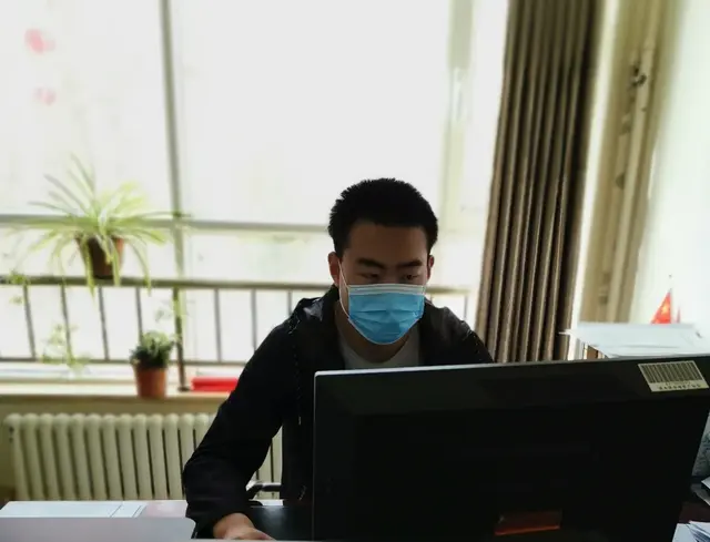 优秀团员先进事迹范文（记青海诺木洪农场团支部优秀团员青年先进事迹）