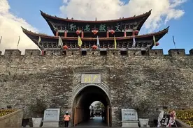 怀揣着武侠梦，去探秘云南大理古城图片