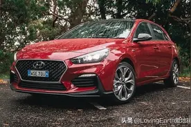 全新现代i30 N Line高配：走精品路线的韩国两厢车图片