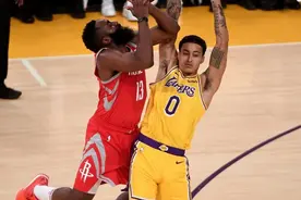 又是裁判的锅，独行侠中锋蒙冤被罚，盘点近年重大NBA误判图片
