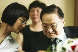 有部武侠小说《九阴九阳》曾红遍大江南北，作者金庸新 你看过吗图片