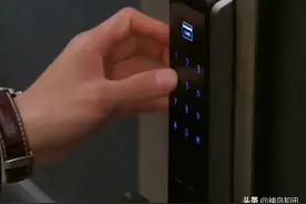 女子入住酒店，密码锁深夜被人打开！店方：不排除客人自导自演图片