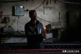 我制蜡47年，培养出两个大学生，希望烛光不灭，留住记忆中的年味图片