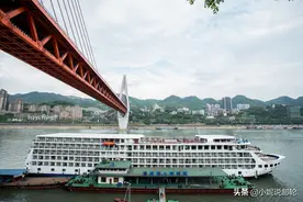 乘坐三峡游轮不知怎么选船？没关系，看一看我们的长江游轮排名表图片