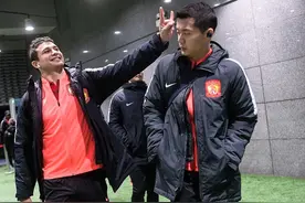 恒大突然再失大将：34岁功勋也扛不住了，直接离开中超赛区图片