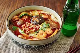 麻辣烫（串串香）正宗兑锅工艺配方（麻辣汤汁、白鲜汤机密配方）图片