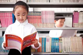 让13岁儿子去工地体验搬砖，家长的用心良苦，是愚蠢还是干得漂亮图片