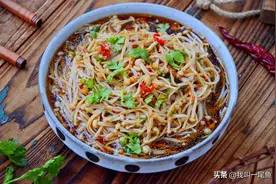 凉拌金针菇，五块钱一大盘，五分钟就光盘图片