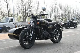 复古边三再添一员猛将-银钢悍路者II代图片