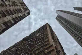 香港日薪2300元招不到建筑工？入港打工不简单图片