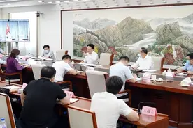 景俊海：加快建设电子信息产业生态体系 为走出振兴发展新路注入新动力图片