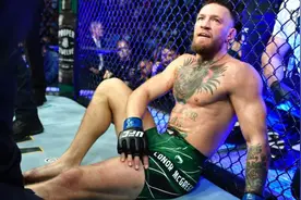 嘴炮小腿植入钛合金棒，称将改造成无坚不摧的铁腿图片