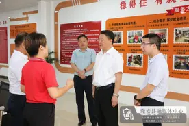 南宁市科技局原副局长王亚楠转任隆安县政府主要负责人图片