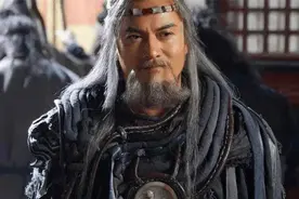 九人会降龙十八掌，其中最强的不是乔峰，也不是郭靖，而是虚竹图片