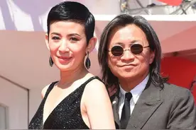 陈可辛吴君如同居20多年，求婚被拒，吴君如：结婚证只是张纸图片