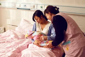 探望产妇不要太“耿直”，这4句“讨人嫌”的话，产妇可能会走心图片