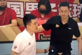 11冠！广东加时再胜辽宁！郭艾伦抱头杜锋哭了，杨鸣1败招太致命图片