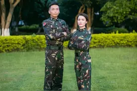 精通23项绝杀本领！特战女兵结婚了图片