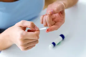 为什么会患上糖尿病？是因为吃糖太多吗？图片