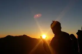 命里有贵气的人，都有5个特征，值得一辈子深交图片