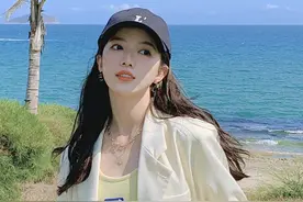 学生党开学穿搭指南！照着这样穿，时髦又好看图片