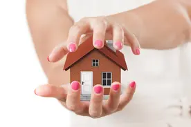 郑州卖房者亏本60万才成交，楼市真的冷了图片