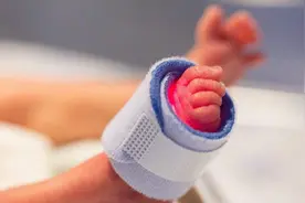 14年过去，当年那个出生时只有1.2公斤的“拇指姑娘”现状如何？图片