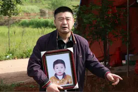 不是我想哭是眼泪自己要流，9张百姓哭泣图，哪一张让你最伤情？图片