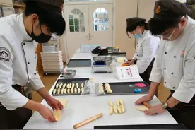 青训班专栏｜梦想就像做面包，需要时间的发酵与烘烤图片