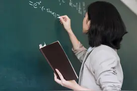 非升即走，大学也在996，高校青年教师残酷的绩效竞争图片