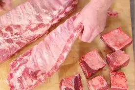 排骨是买大排好还是小排好？看完终于清楚，以后不要买错了视频封面