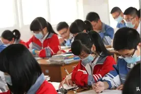 开学复课安不安全？看哈三中开学“第一天”图片