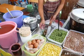 南方饭馆常见的早餐，做法简单配料丰富，老板娘：吃过的都说很棒图片