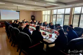 孟晓龙主持召开市三中老校区家属院危房处置专题会议图片