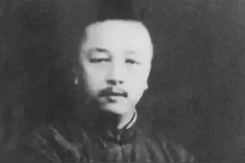 他是民国少有的痴情才子：一生只爱一人，预言自己和徐志摩的死亡图片