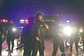 新疆公安机关4人3个集体获全国“两优一先”表彰图片