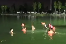 父亲为爱托举，为女儿赢得第二次生命！自己却再也回不来了视频封面