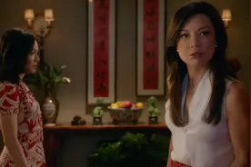 温明娜饰演妈妈，被儿子按喇叭催促，温明娜：小心老娘跟你干架！视频封面